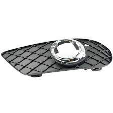 W204 BUMPER VENTS FL R OR L NEW