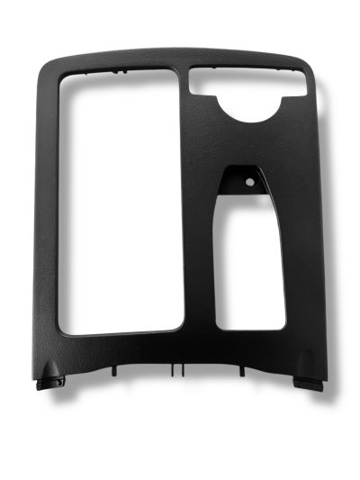 W204 CENTRE CONSOLE TRIM