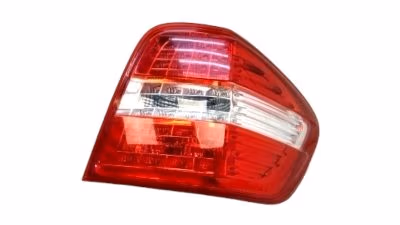 W164 LED TAIL LIGHT RIGHT NEW